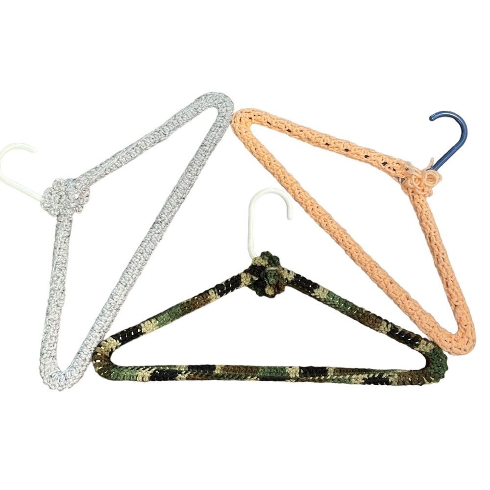 Vintage Crochet Covered Clothes Hangers Set of 3 Peach Camo Gray - Picture 4 of 13